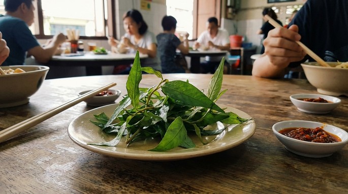 Laksa Leaf Garnish