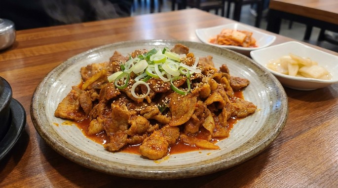 Jeyuk bokkeum