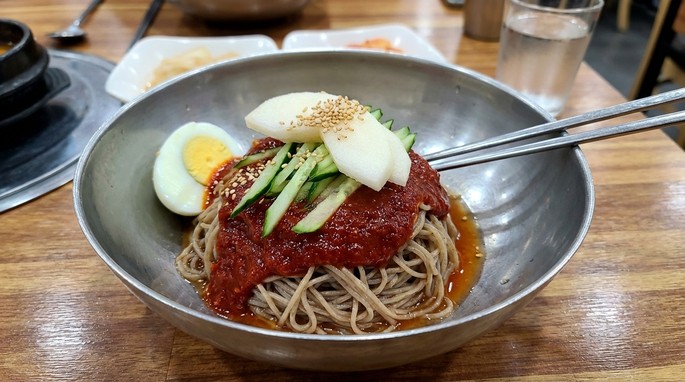 Spicy Bibim Naengmyeon