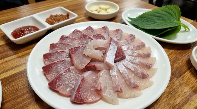 Hoe (Korean Sashimi)