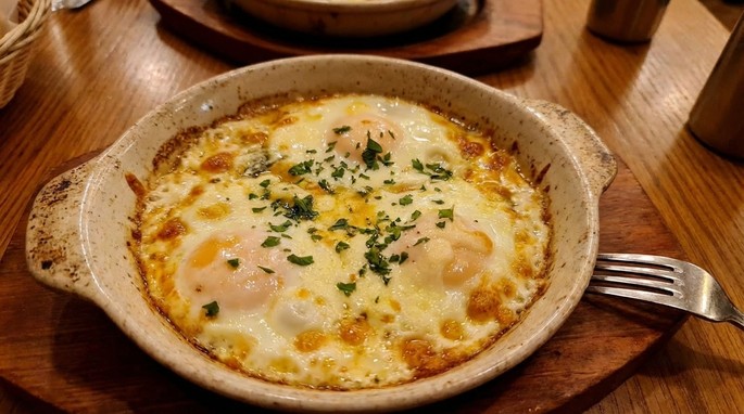 Eggs with Cheese