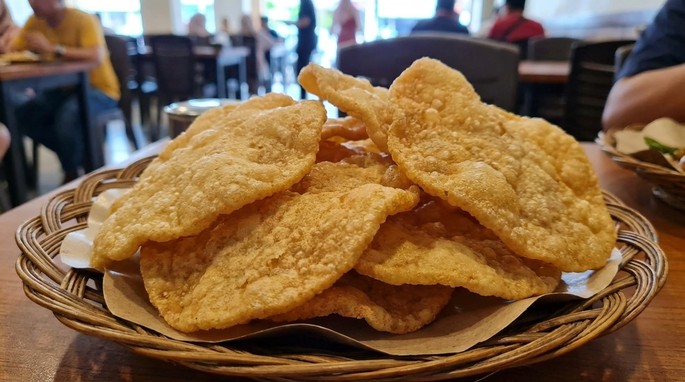 Krupuk (Prawn Crackers)