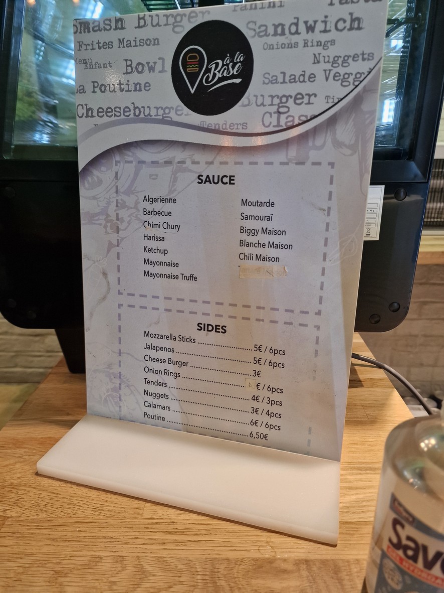 A La Base menu 3