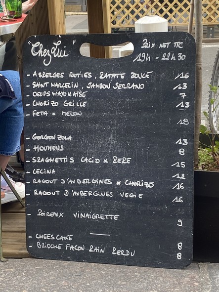Chez Lui
