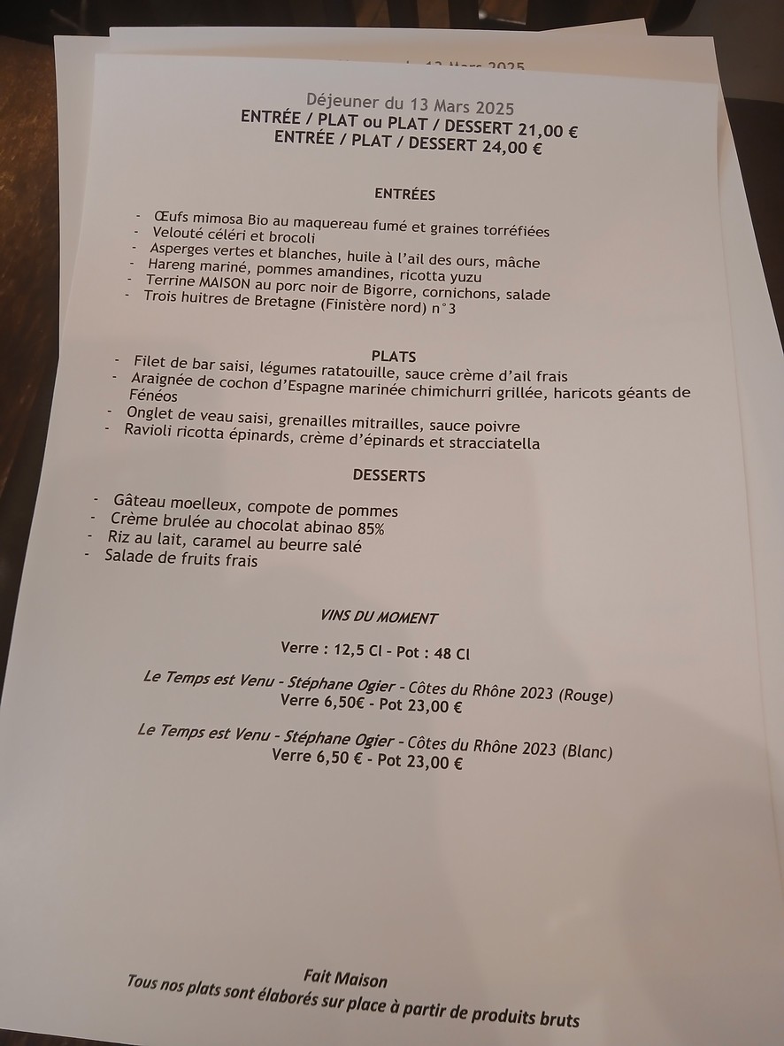 Le rouge aux lèvres menu 1