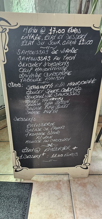 Au Coeur De L'ile Maurice - Nirmala's Pub