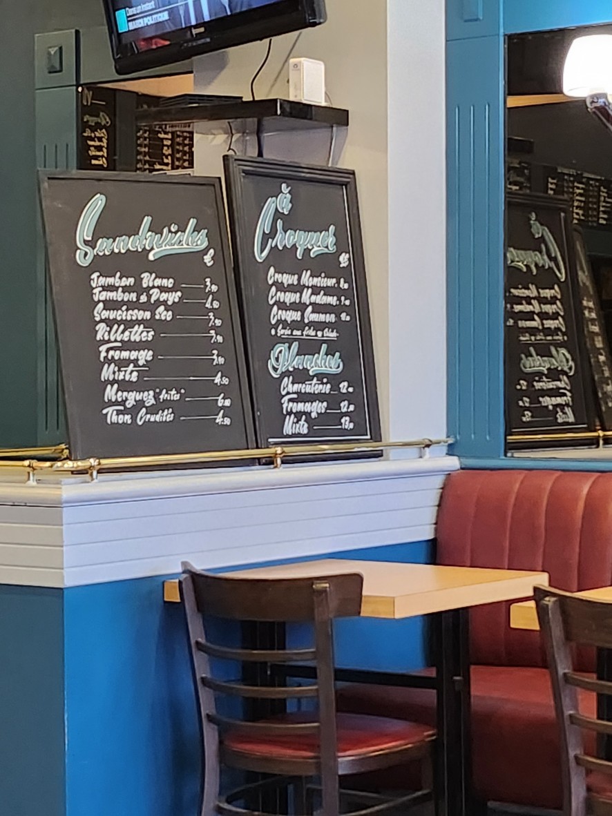 Le Cafe menu 1
