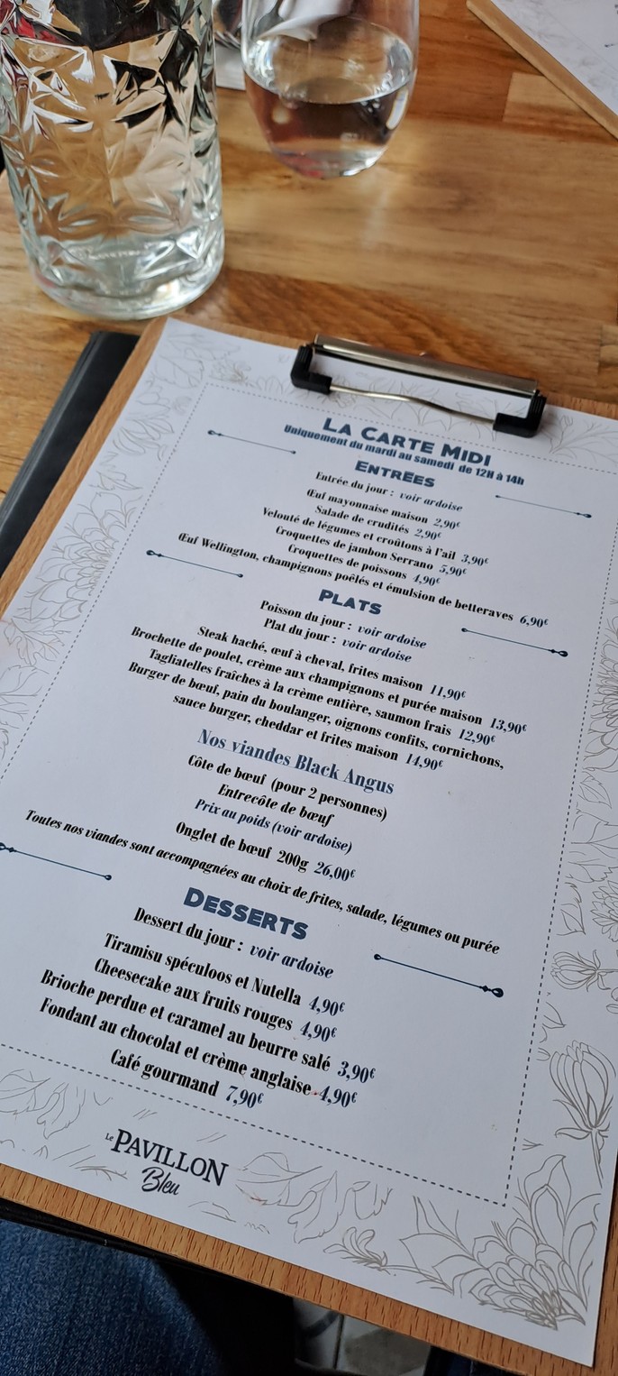 Le Pavillon Bleu menu 4