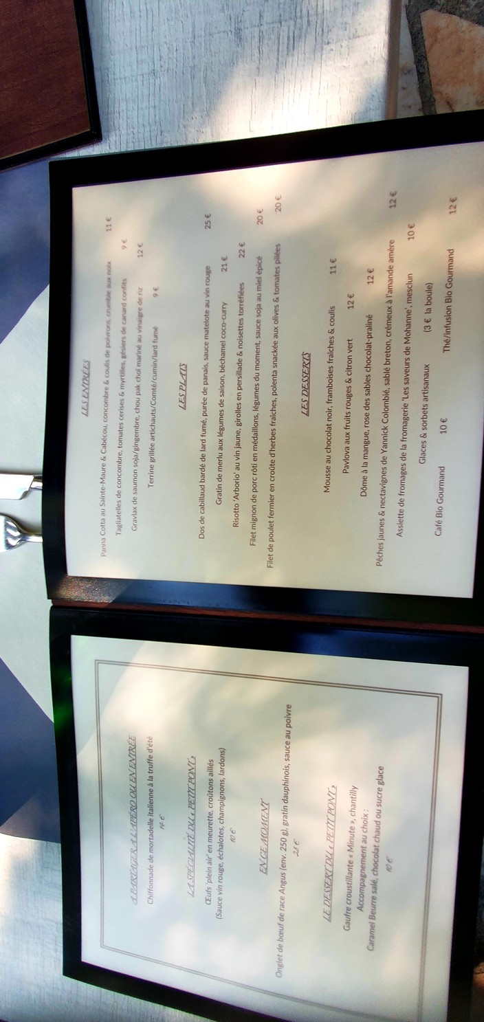 Le Petit Pont 餐厅 menu 1