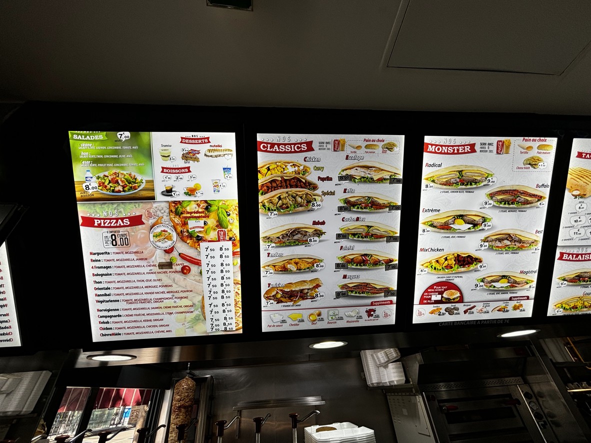 La Source menu 1