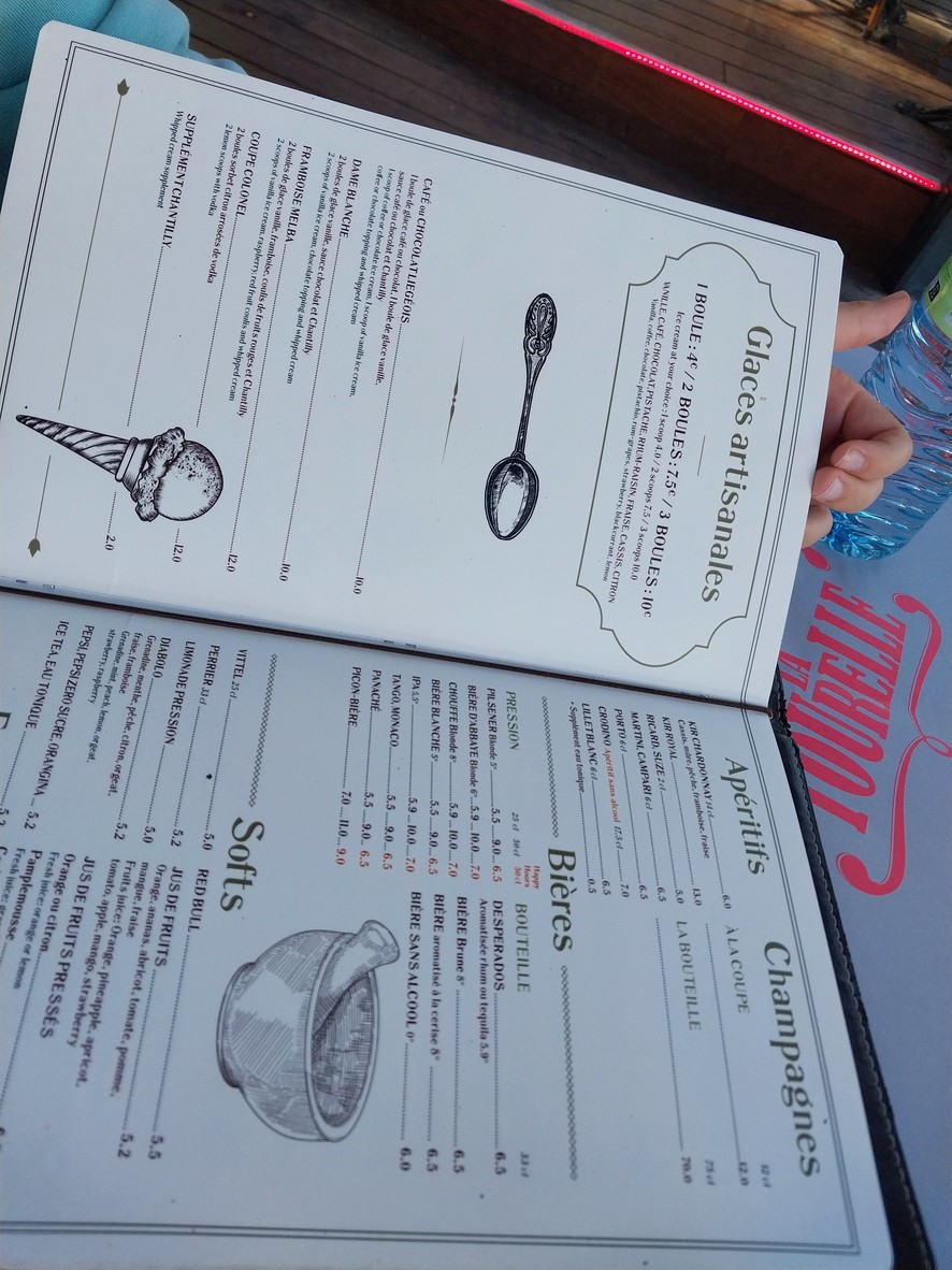 لا توريل | مطعم وبريسري menu 3