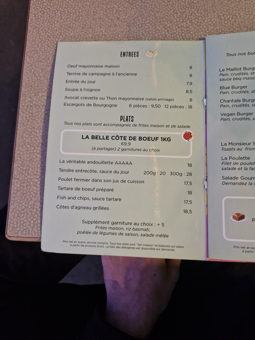 Le Petit Maillot menu 1
