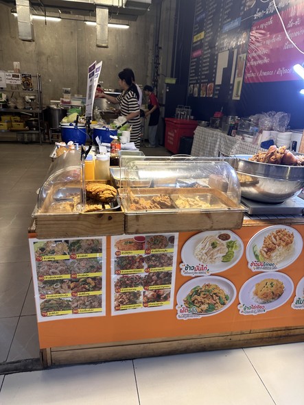 Thai food Thonglor