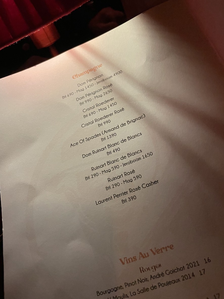 Le Speakeasy Paris, Restaurante y Club Festivo, Discoteca Nocturna, Local Nocturno, Piano Club y Música en Vivo menu 3