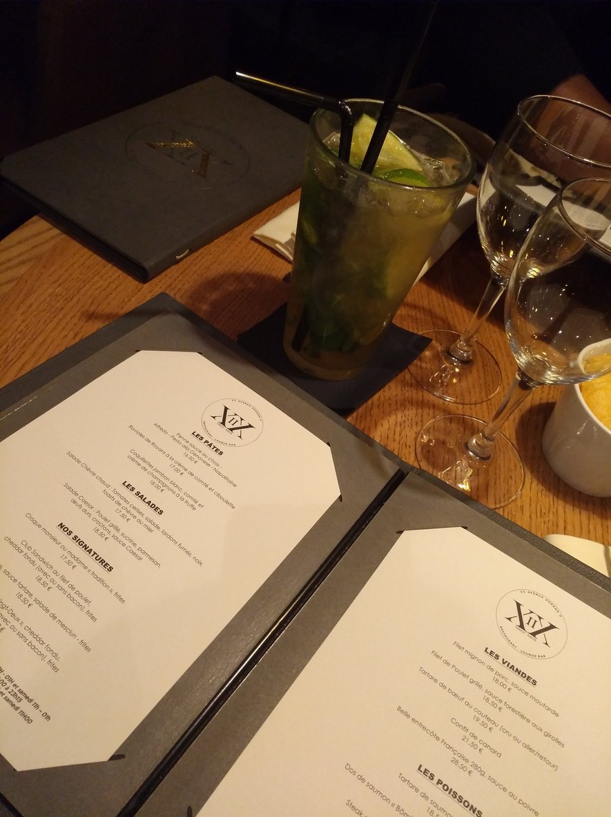 VINGT-DEUX menu 1