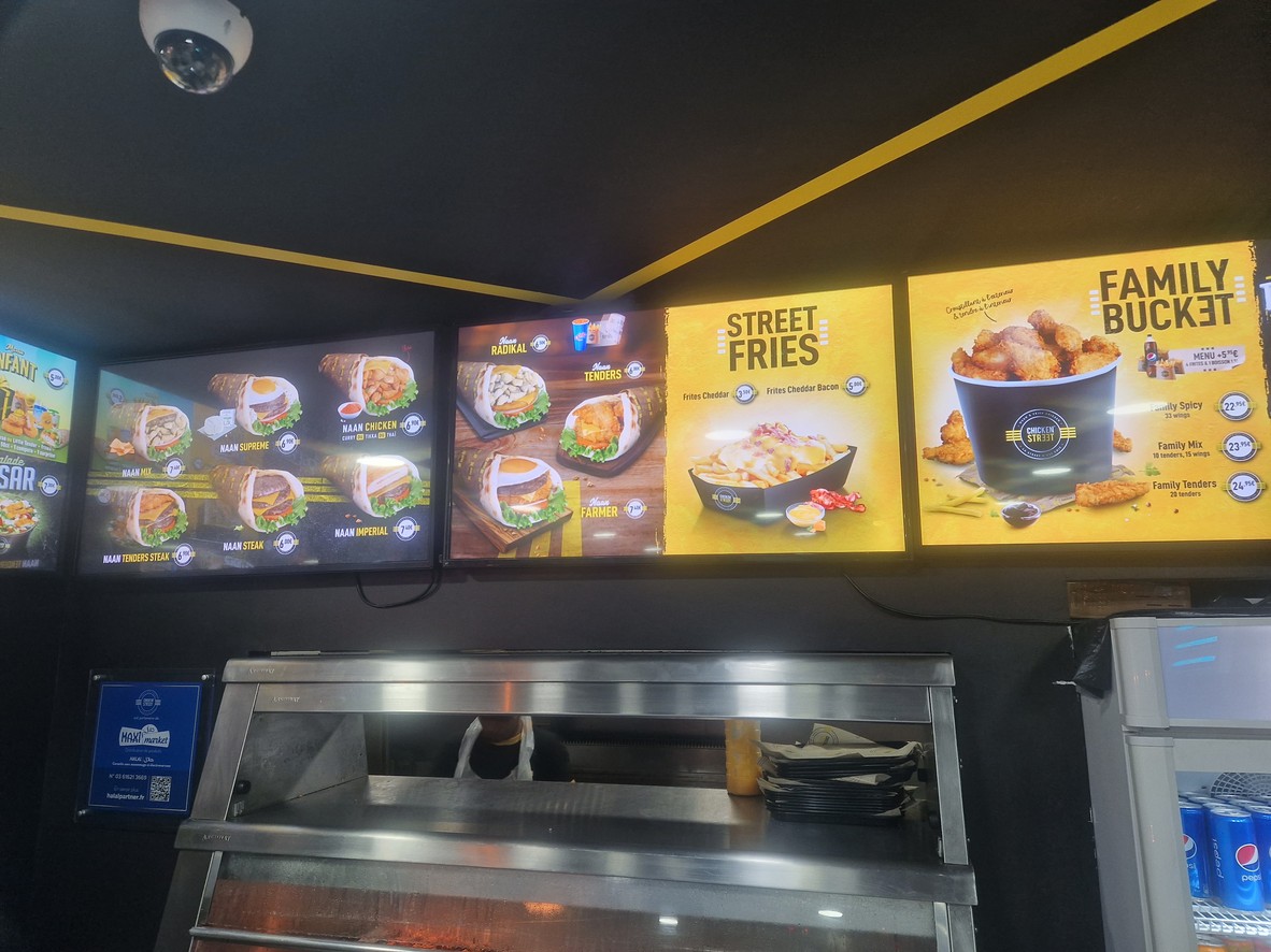 Chicken Street Saint-Ouen Naan & Fried Chicken menu 2