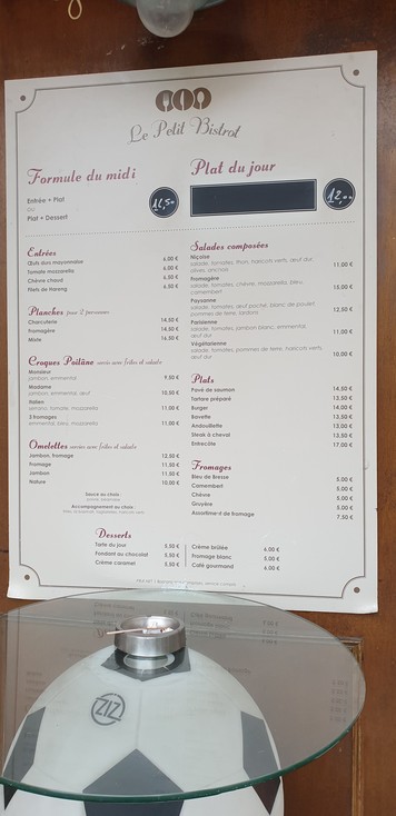 Le Petit Bistrot