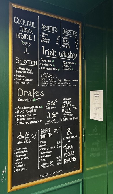 Ha'Penny Bridge Pub