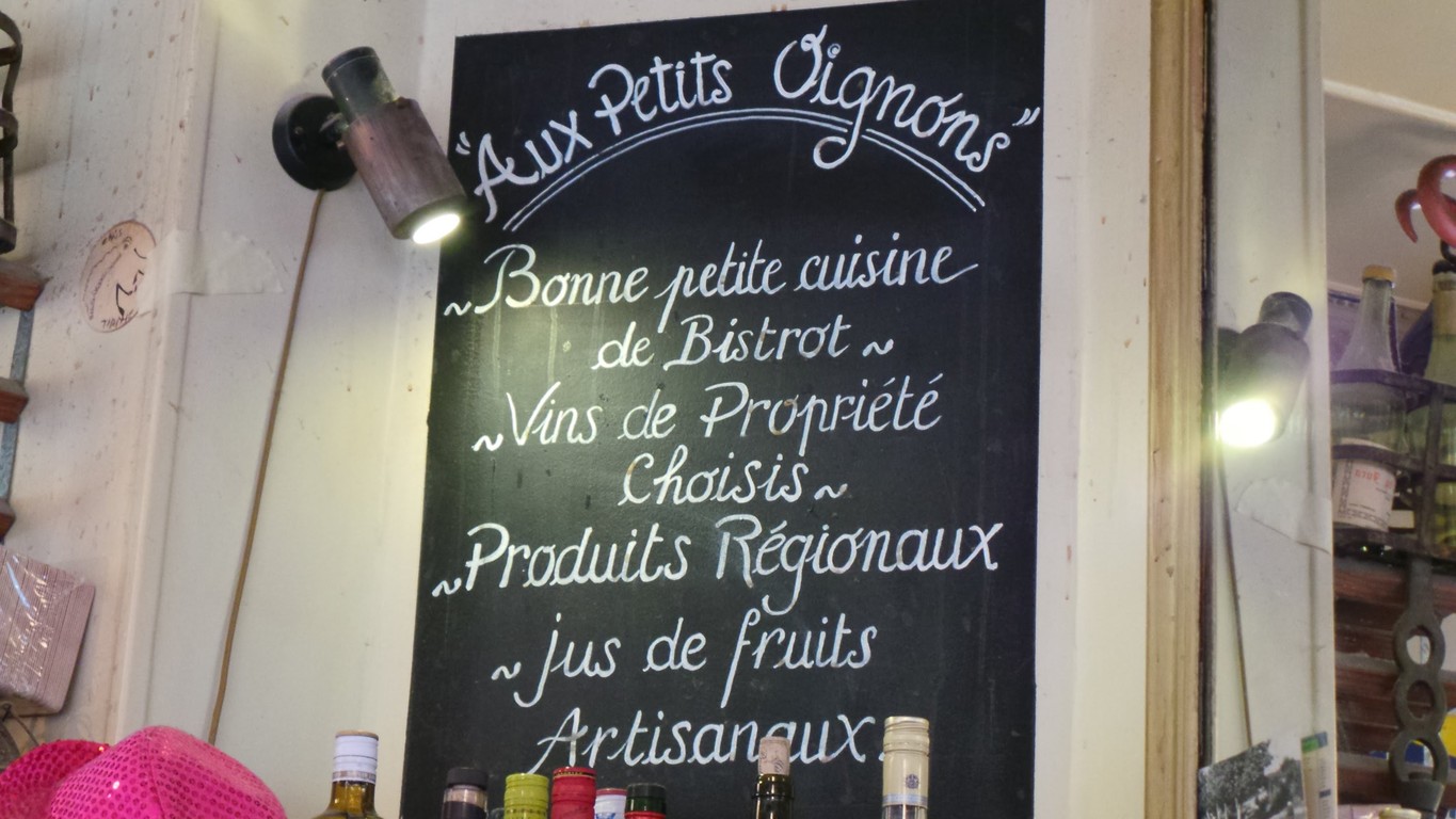 Aux Petits Oignons menu 1
