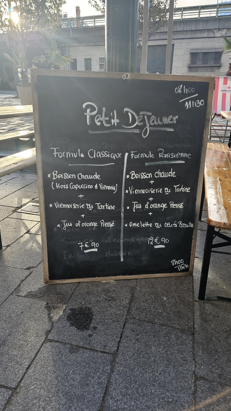 LE BURLINGUE menu 1