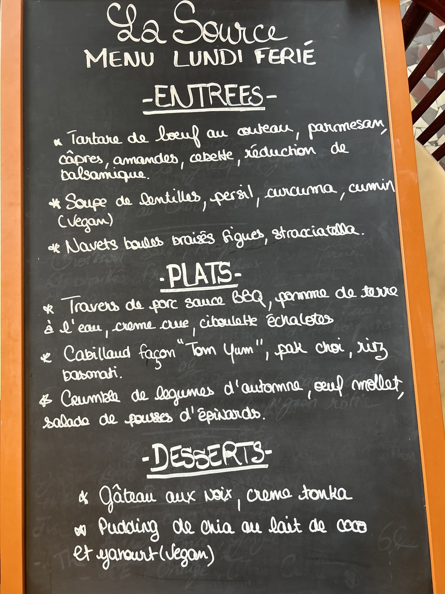 La Source menu 1